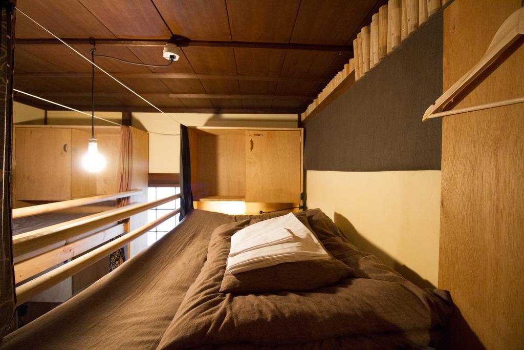 Roku Hostel Hiroshima Exterior foto