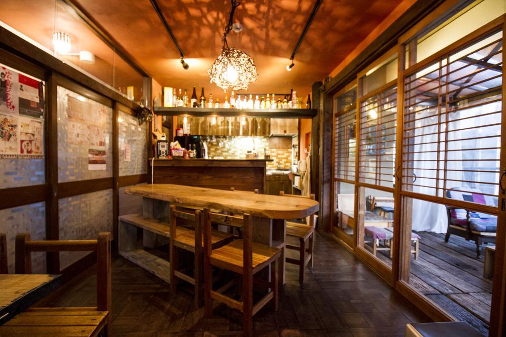 Roku Hostel Hiroshima Exterior foto